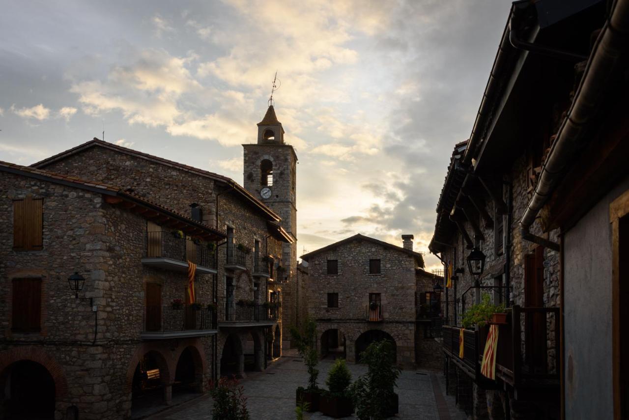 Hotel La Calma de Bellver Bellver De Cerdanya Esterno foto